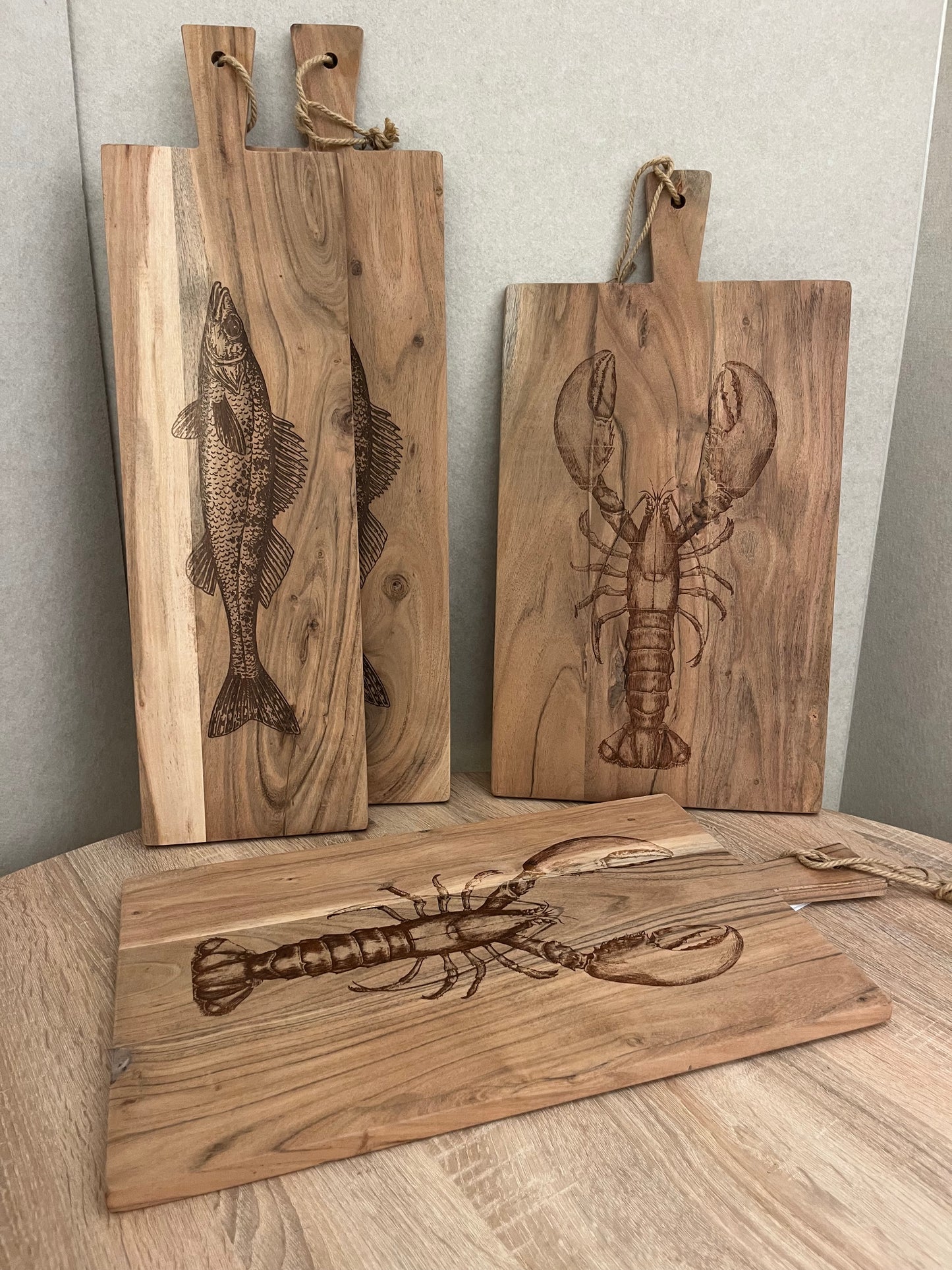 Tabla de madera. PEZ