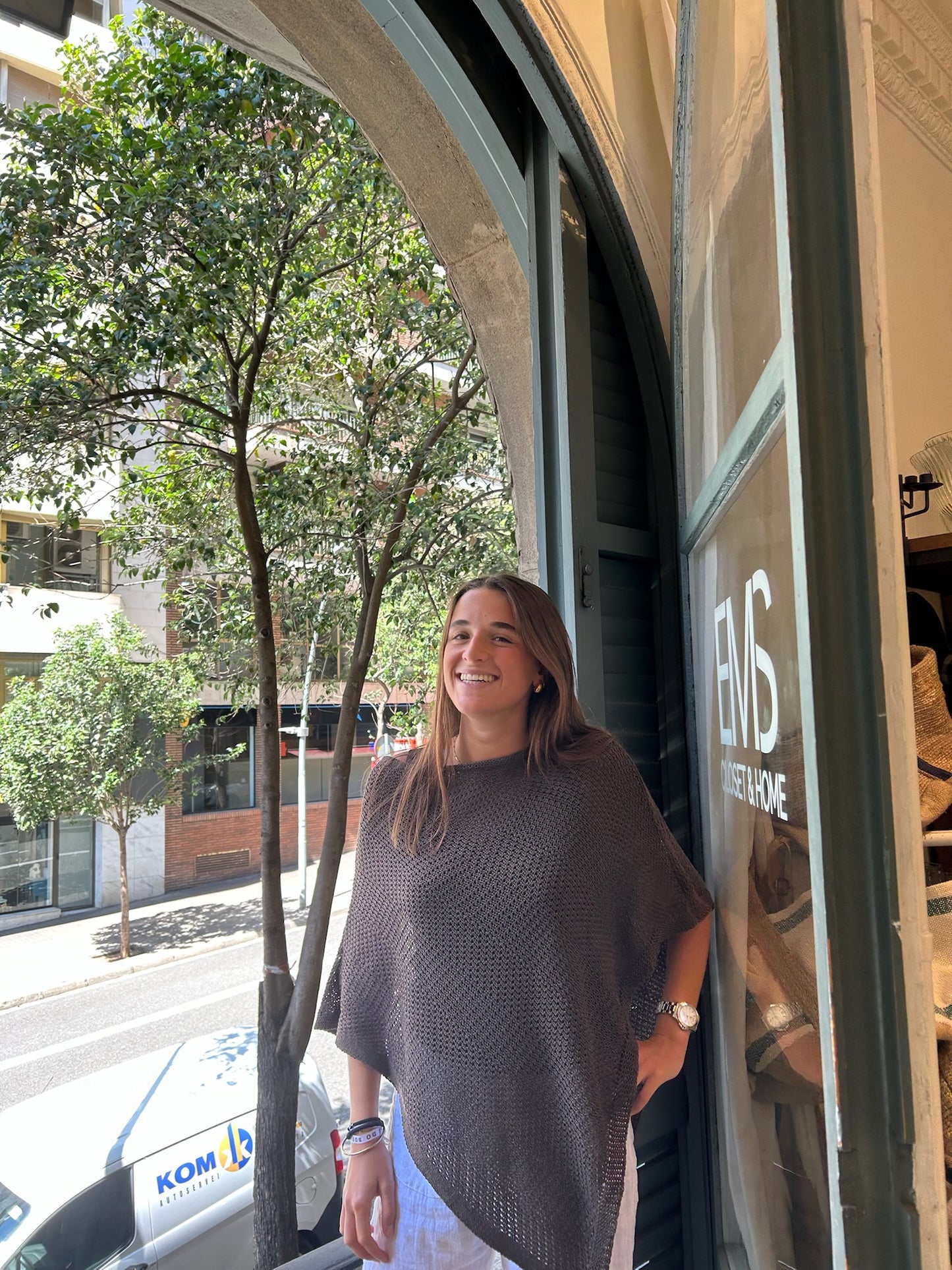 Poncho Juliette.