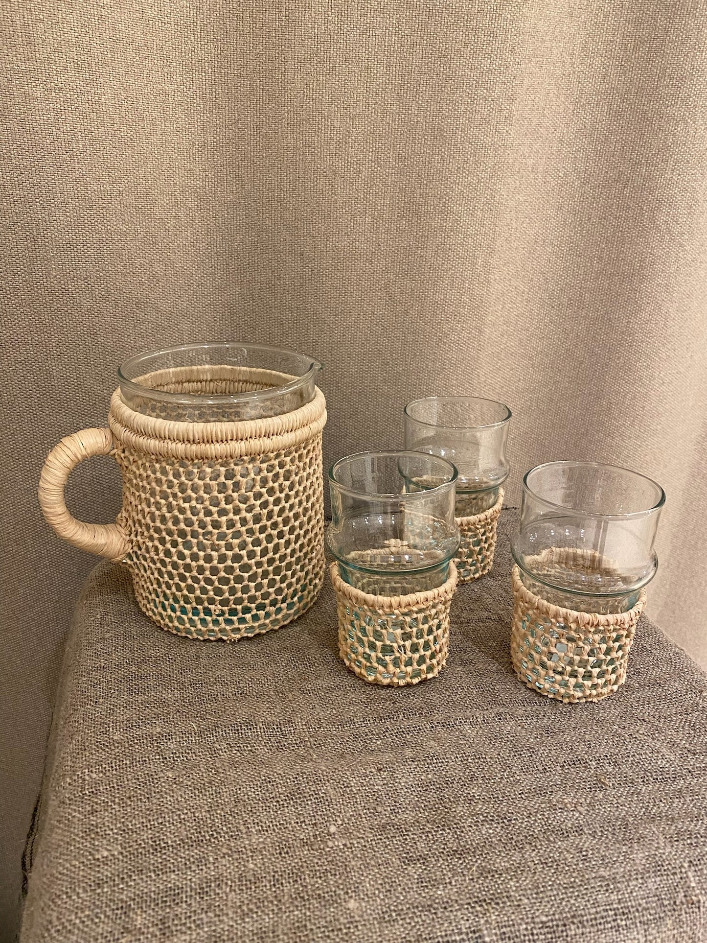 Vasos con trenzado natural