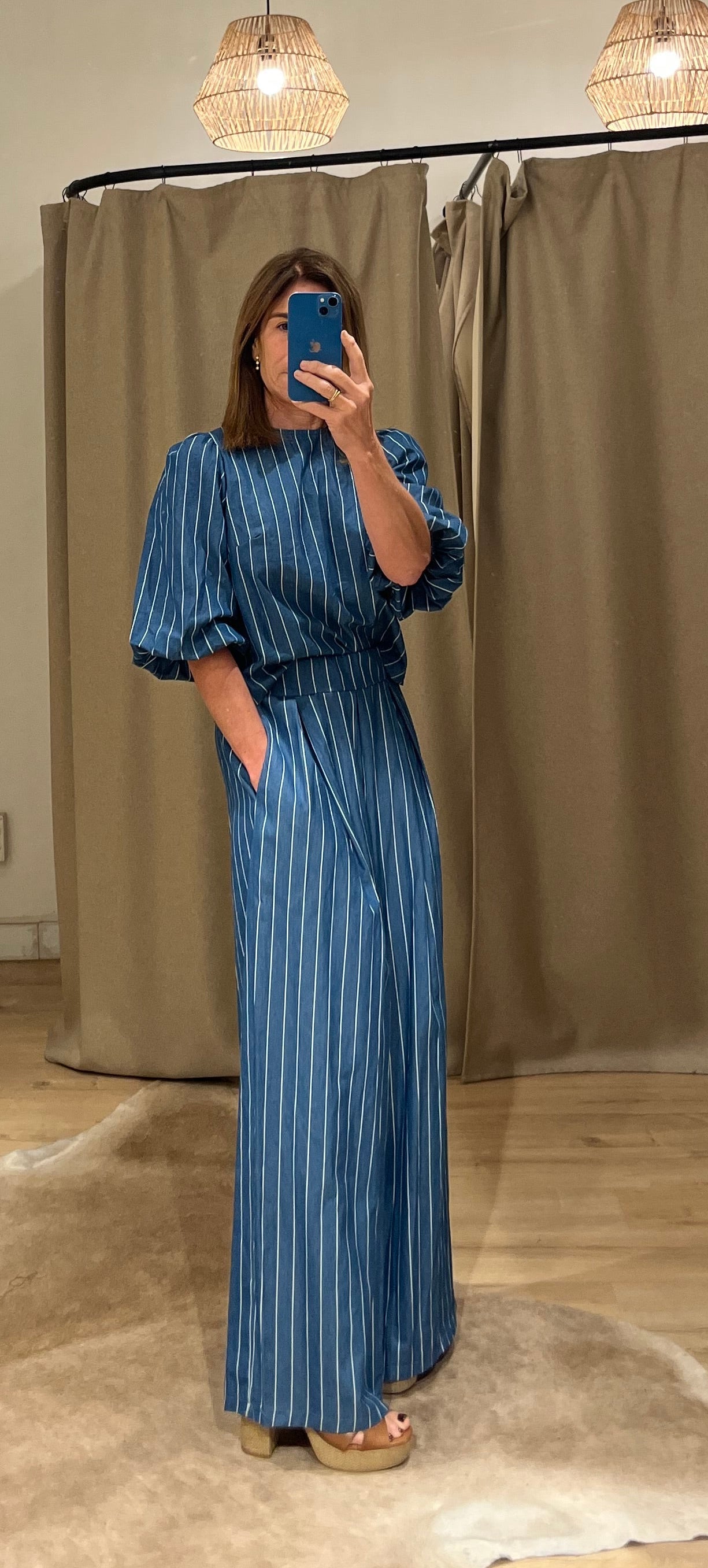 Mila Total Look